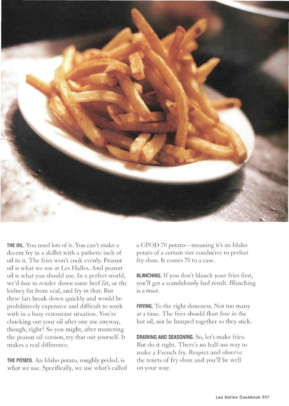Anthony Bourdain's Les Halles Cookbook: Strategies, Recipes, and Techniques of Classic Bistro Cooking