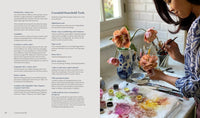 A Sweet Floral Life: Romantic Arrangements for Fresh and Sugar Flowers [A Floral Décor Book]